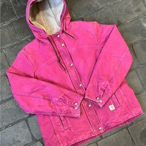 Carhartt Women’s Medium Sandstone Berkley Sherpa Lined Jacket Raspberry Pink